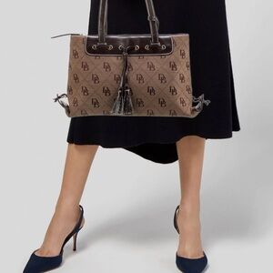 Y2K dooney bourke canvas with leather trim handbag